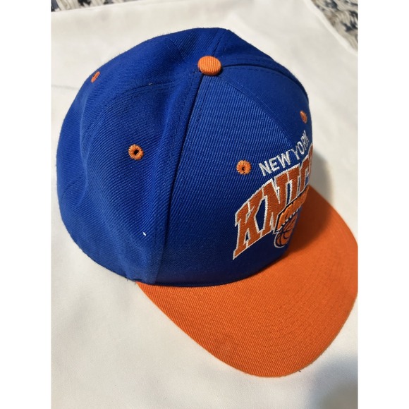 New York Knicks - NBA Basketball - Mitchell & Ness Snapback Hat Pre-owned - Picture 3 of 10